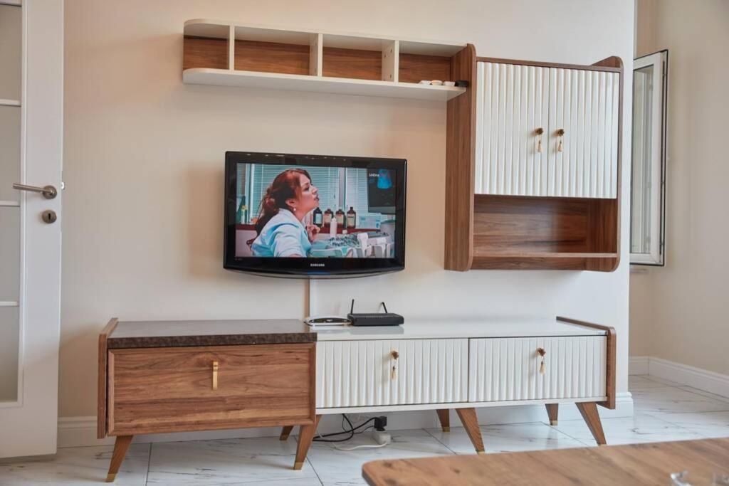Taksim Square Apartment, Great View, Luxury Istanbul Luaran gambar