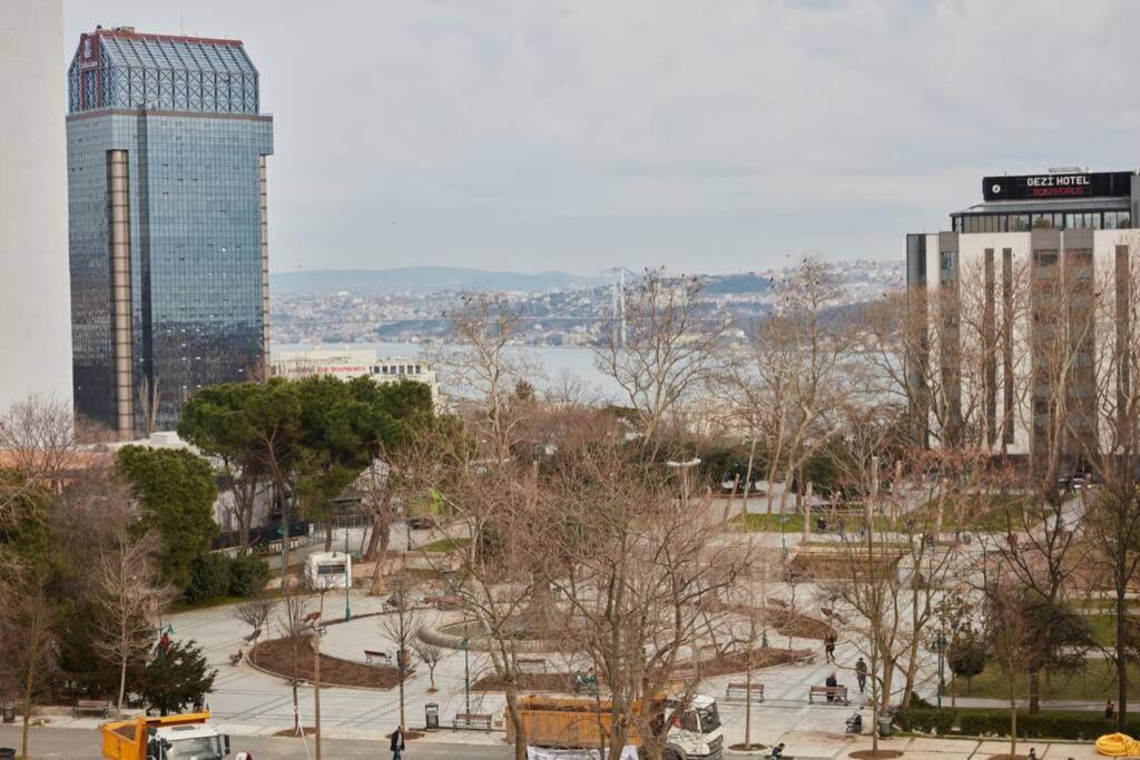 Taksim Square Apartment, Great View, Luxury Istanbul Luaran gambar