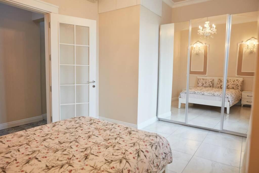 Taksim Square Apartment, Great View, Luxury Istanbul Luaran gambar